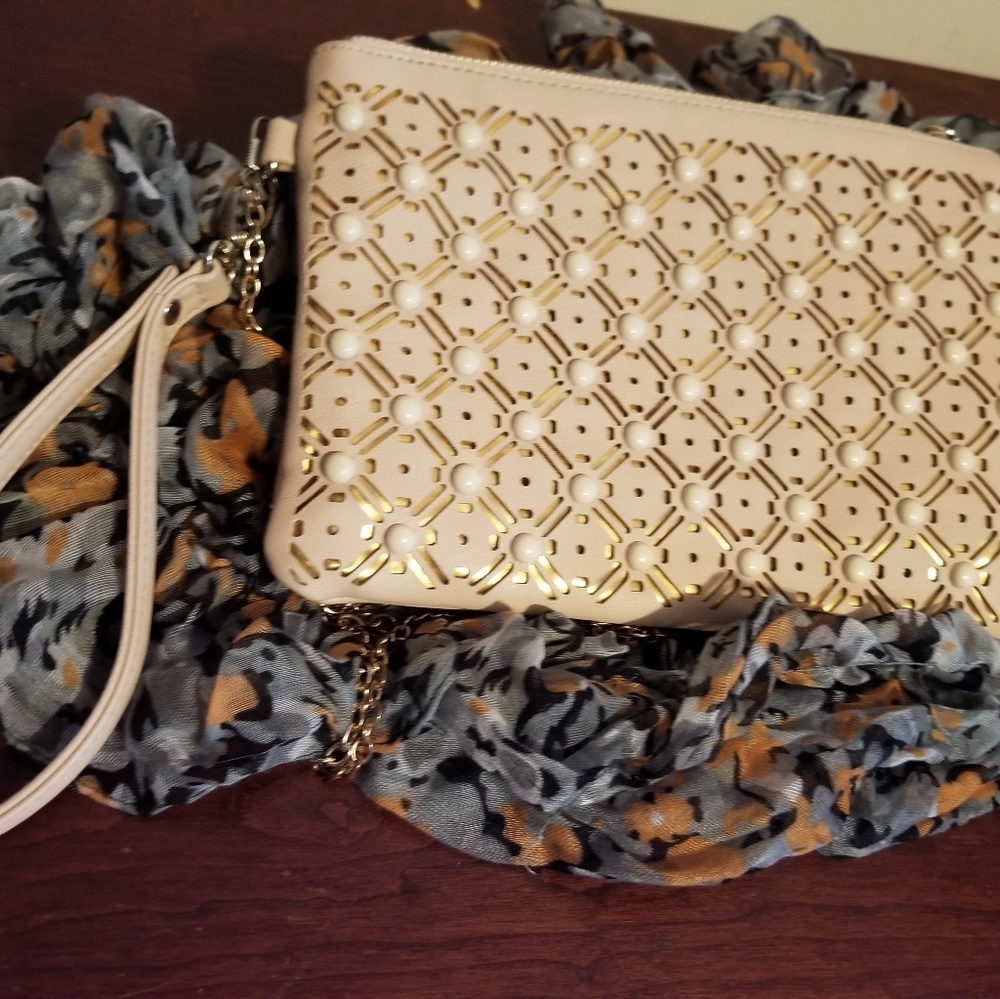 Expressions NYC purse